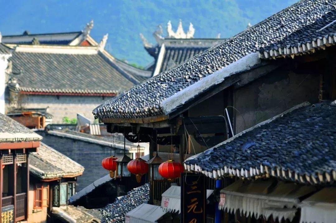 东软集团：拟1亿元-2亿元回购公司股份